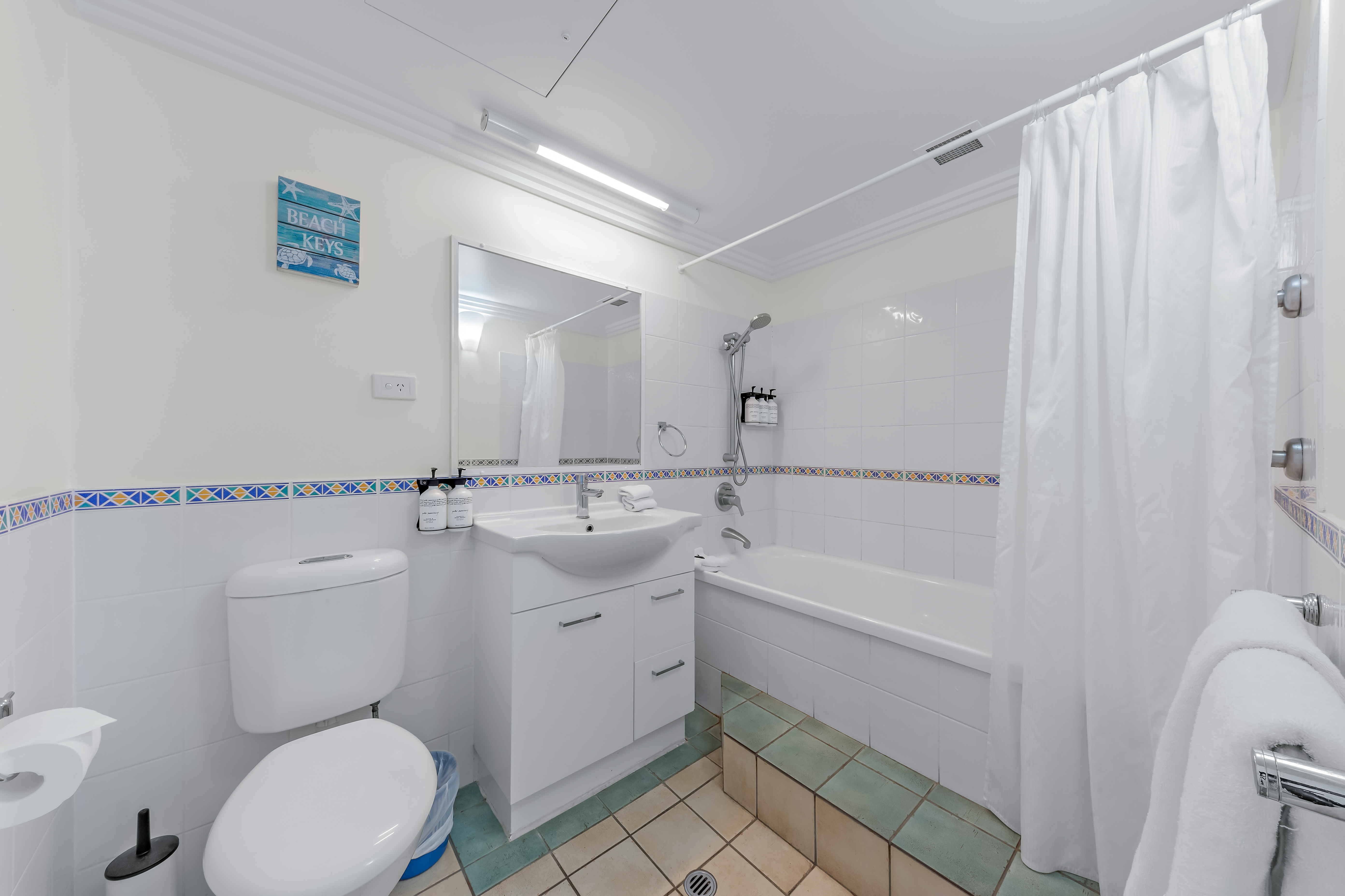 6/1 Hermitage Drive, Airlie Beach - Thumbnail 6