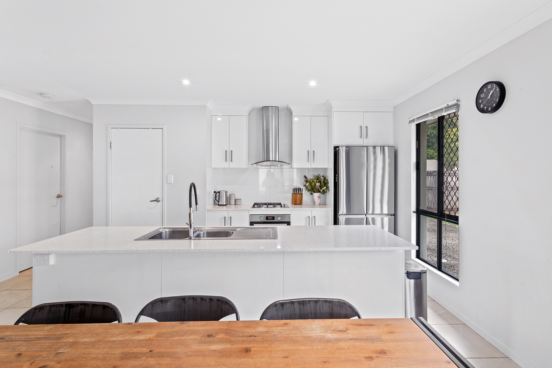 18 Sanctuary Avenue, Jubilee Pocket - Thumbnail 7