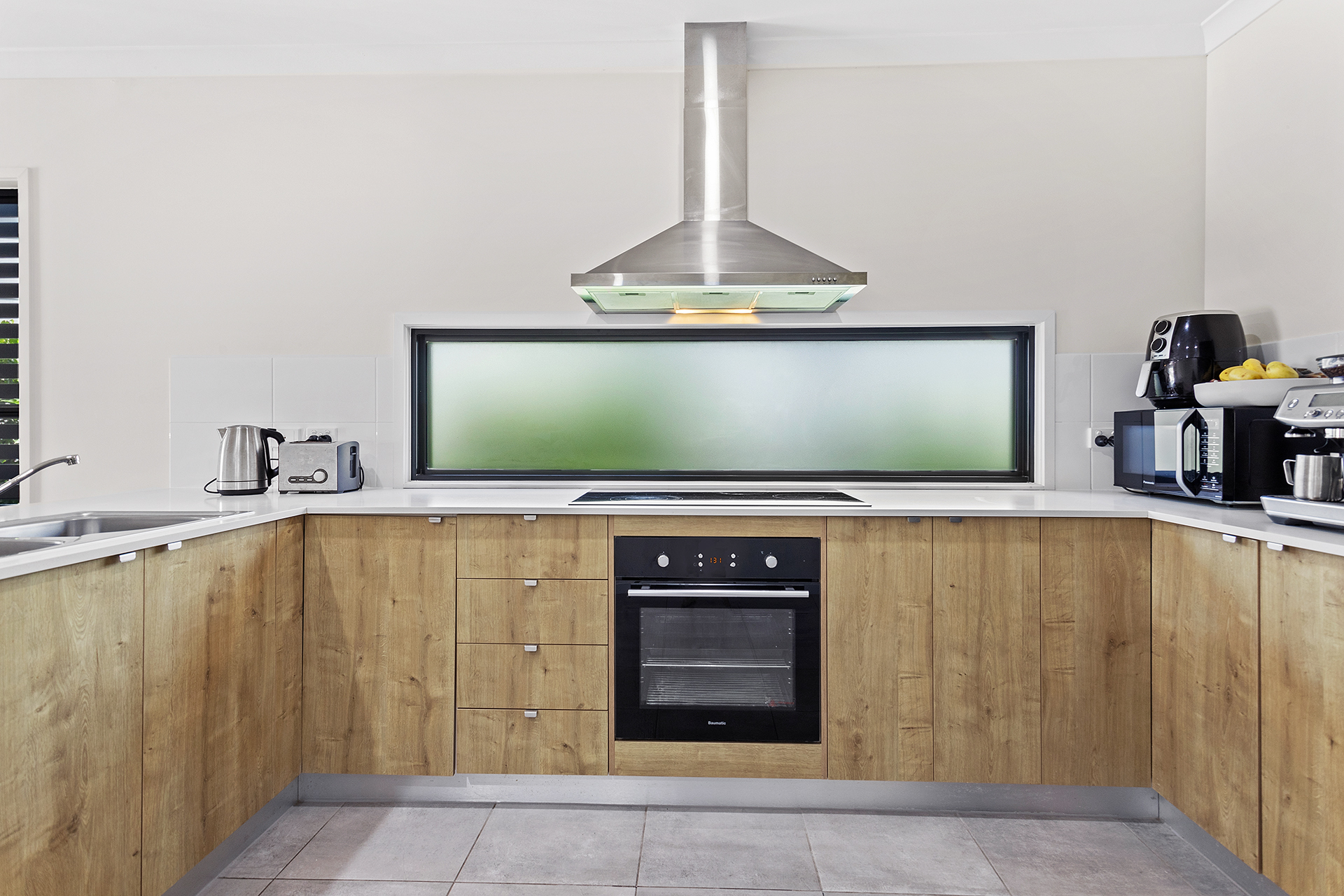 43 Altmann Avenue, Cannonvale - Thumbnail 3