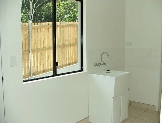 1/3 Shelter Court, Jubilee Pocket - Thumbnail 6