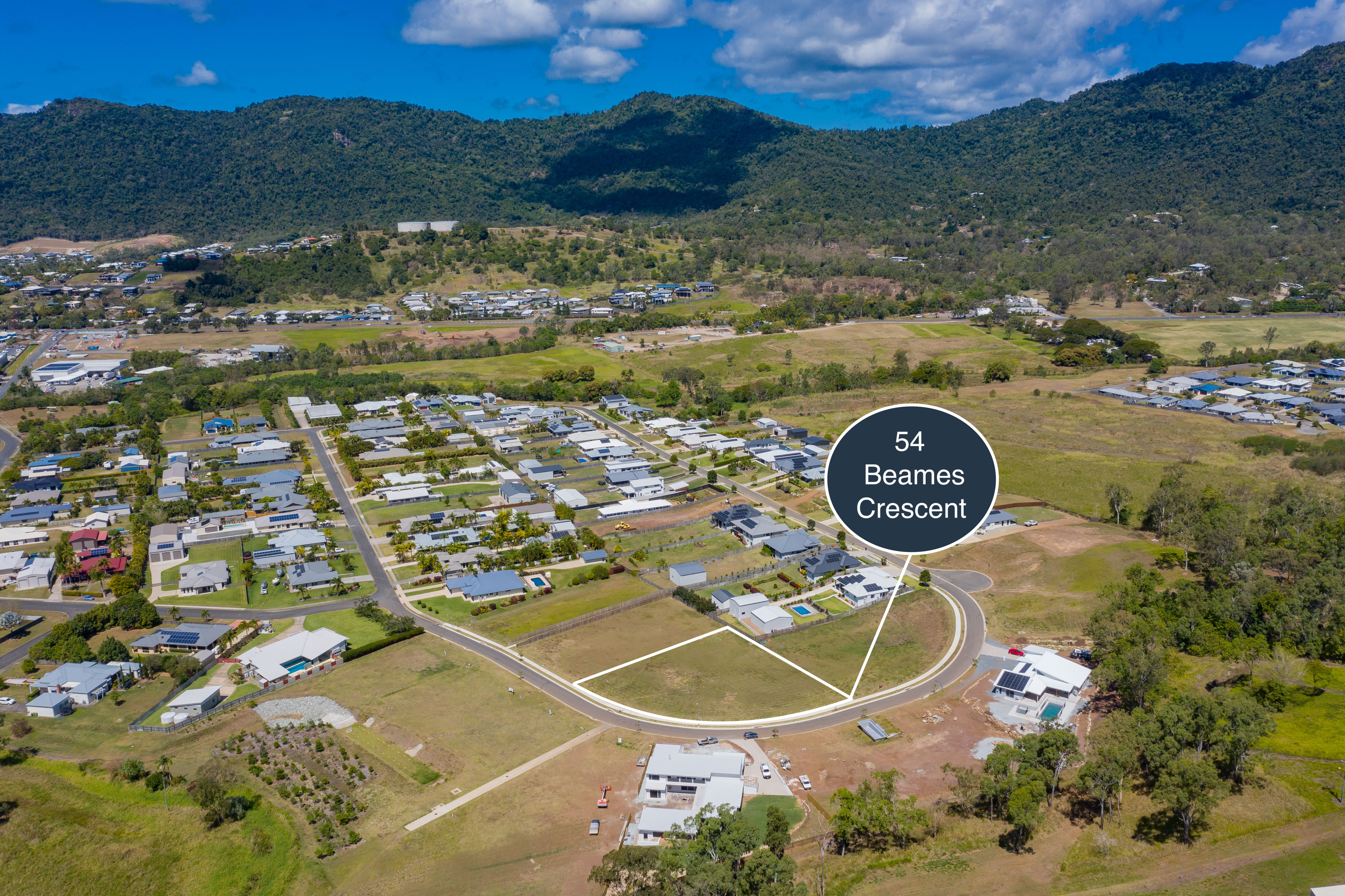 54 Beames Crescent, Cannonvale - Thumbnail 3
