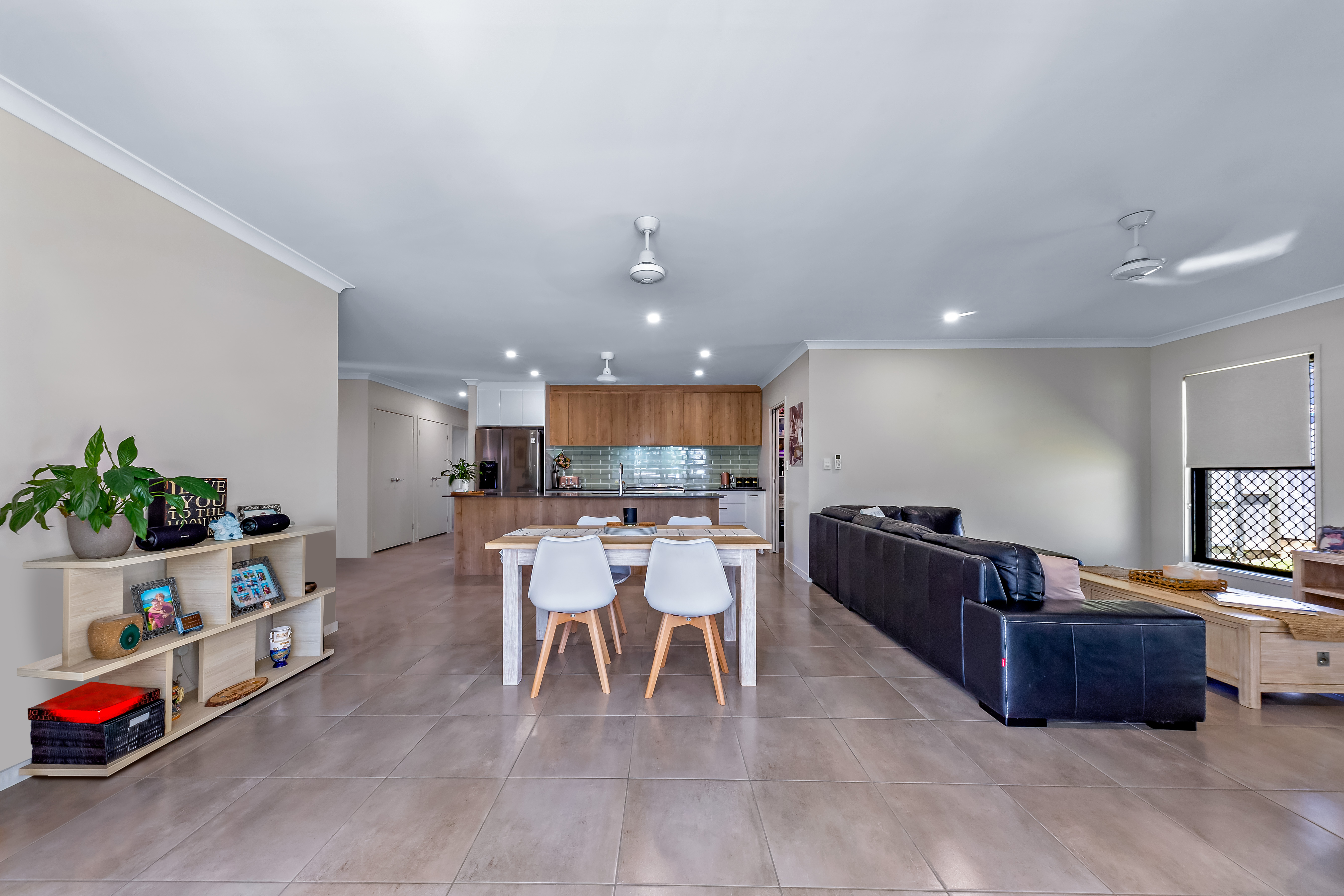 88 Trader Crescent, Cannonvale - Thumbnail 6