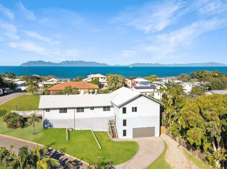 5 Poinciana Drive, Bowen - Image 1