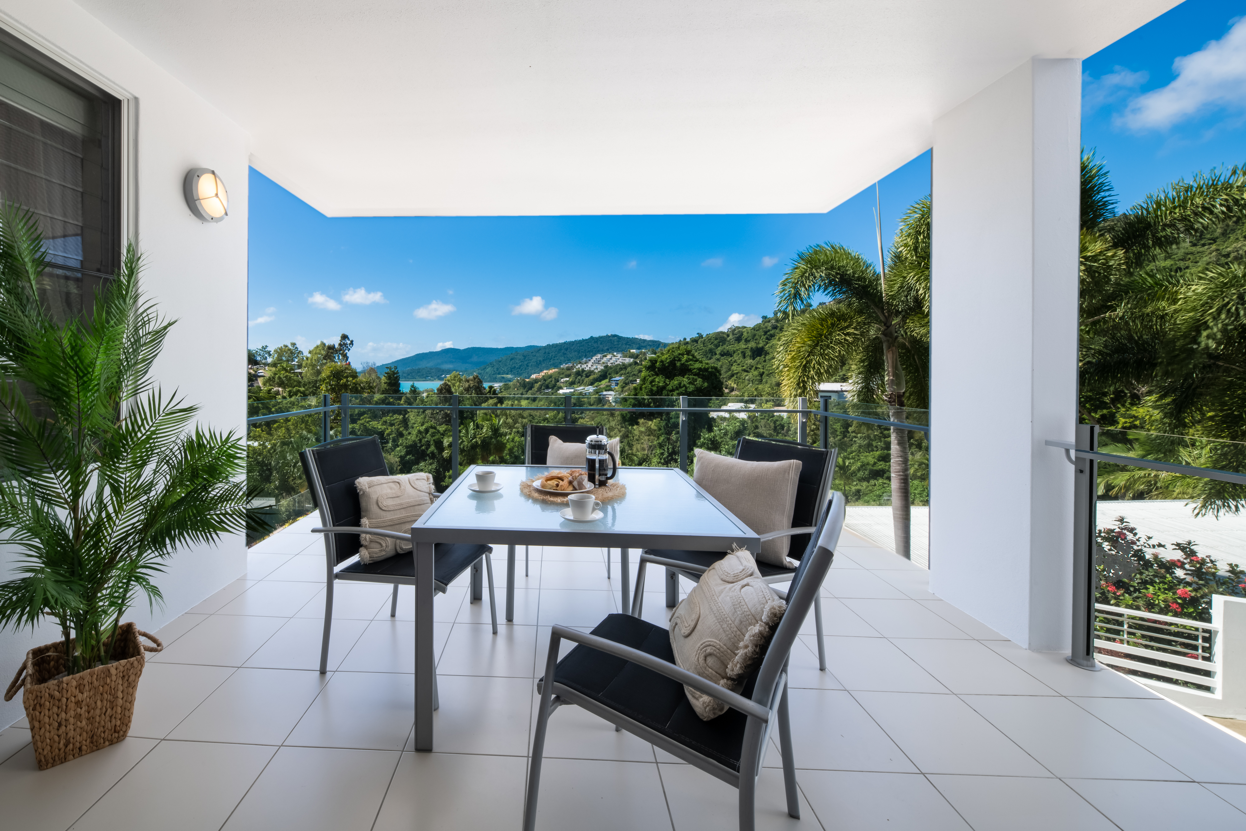 33/15 Flame Tree Court, Airlie Beach - Thumbnail 7