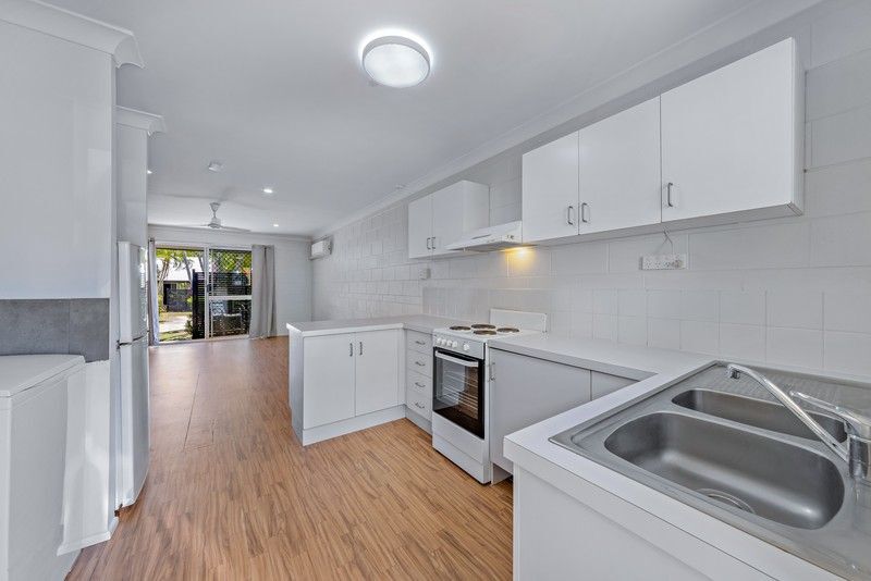 23/28 Island Drive, Cannonvale - Thumbnail 4