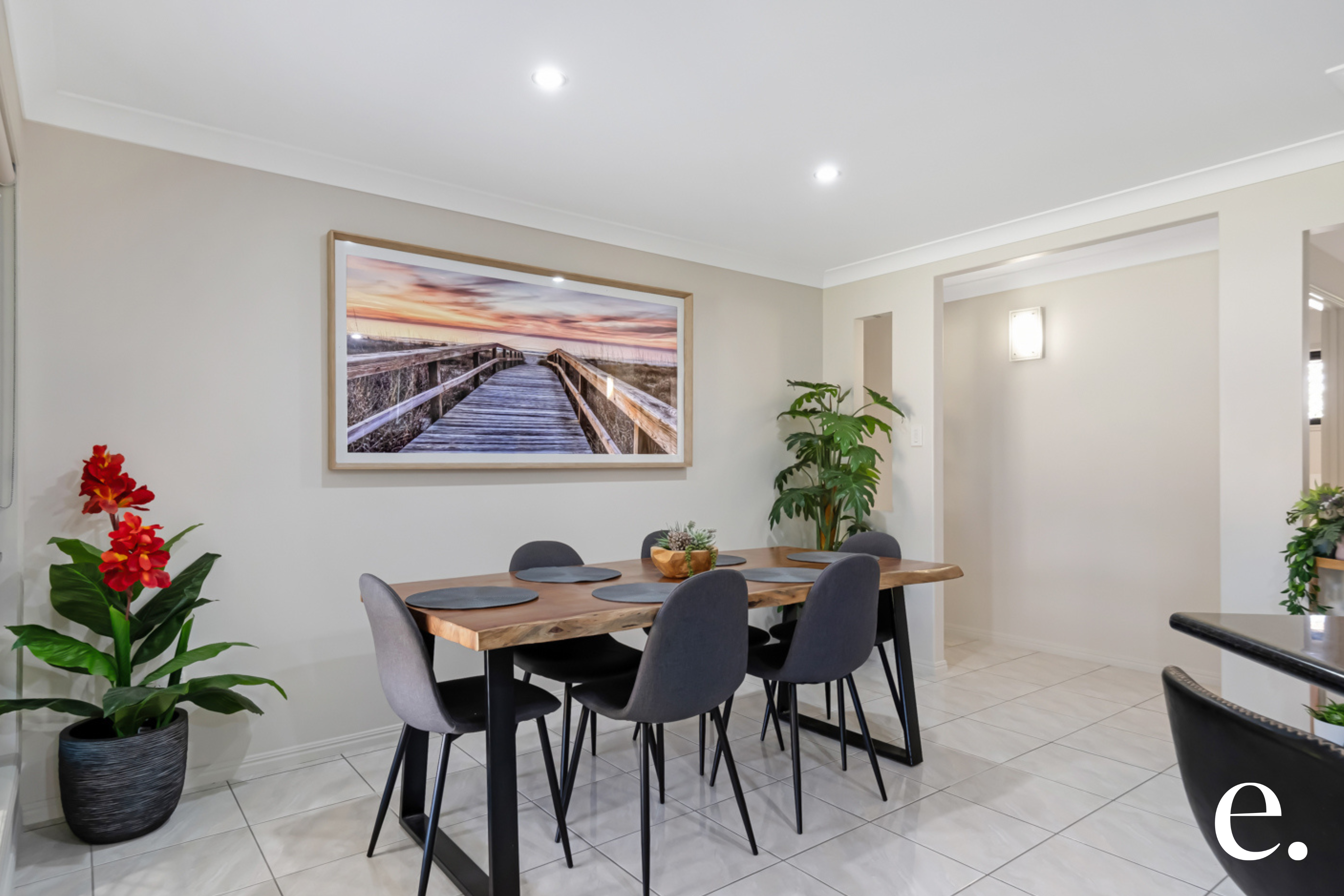 6 Samuel Place, Rockyview - Thumbnail 6