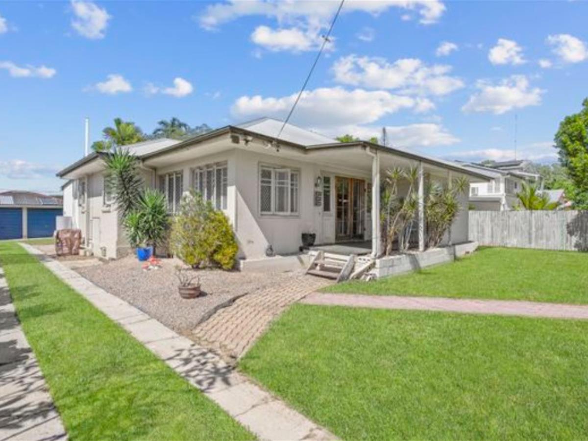 Property Lease at 15 MOODY STREET, MANUNDA QLD, 4870 Godwin Witten