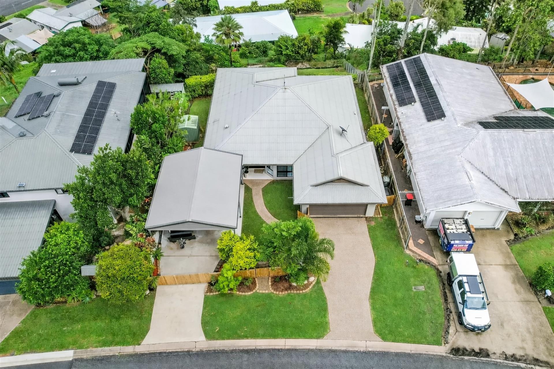 Blog: 18 Travolta Close, White Rock – Sold $854,000 | January 2026 Market Analysis