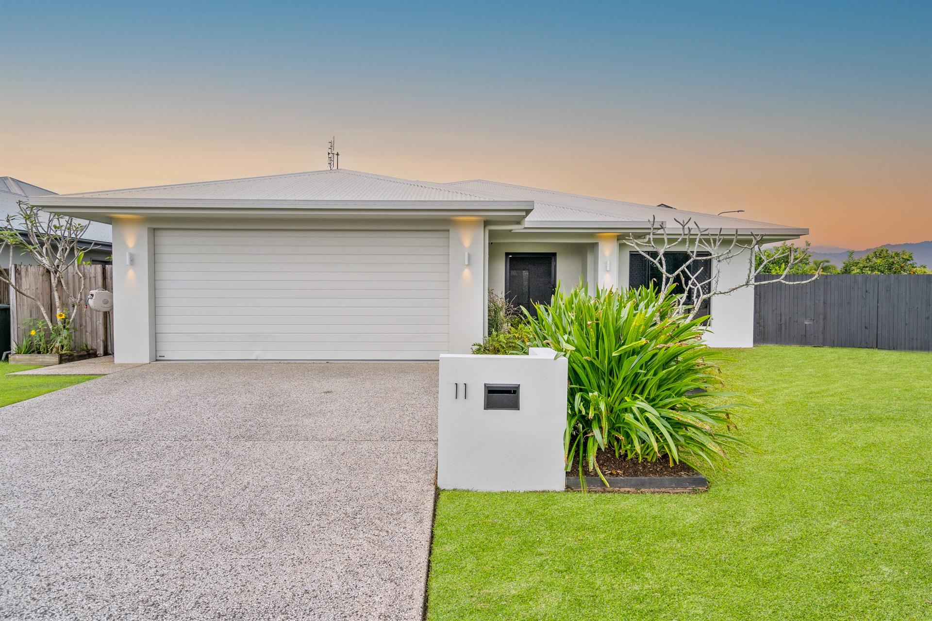 Blog: 11 Bronson Street, White Rock QLD 4868: Sold for $840,000