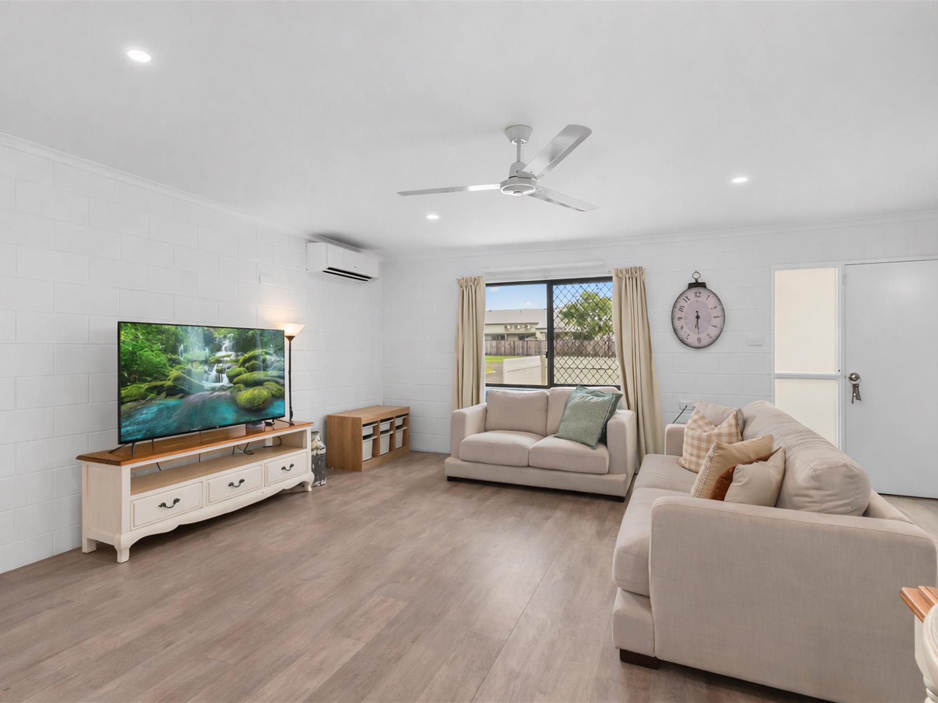 Blog: 24 Skull Road, White Rock – Sold $695,000 | April 2026 Market Analysis