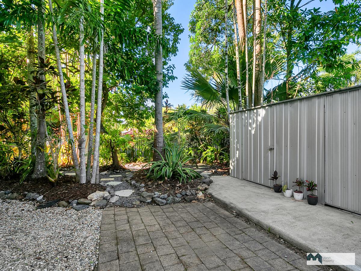 11 Granadilla Street, Holloways Beach QLD, 4878 - Marsh Property