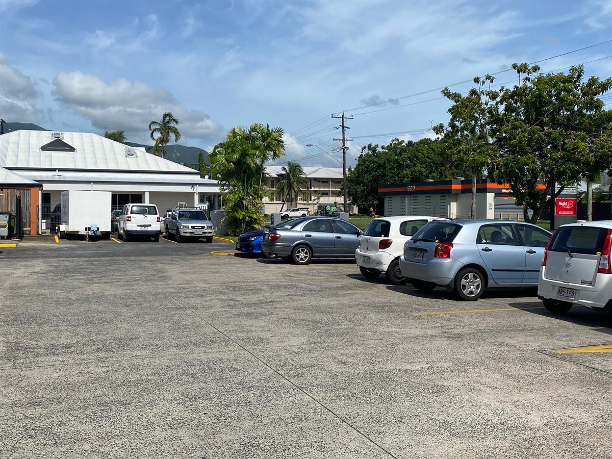 Property Lease at 2/1 Jensen Street, Manoora QLD, 4870 Cairns