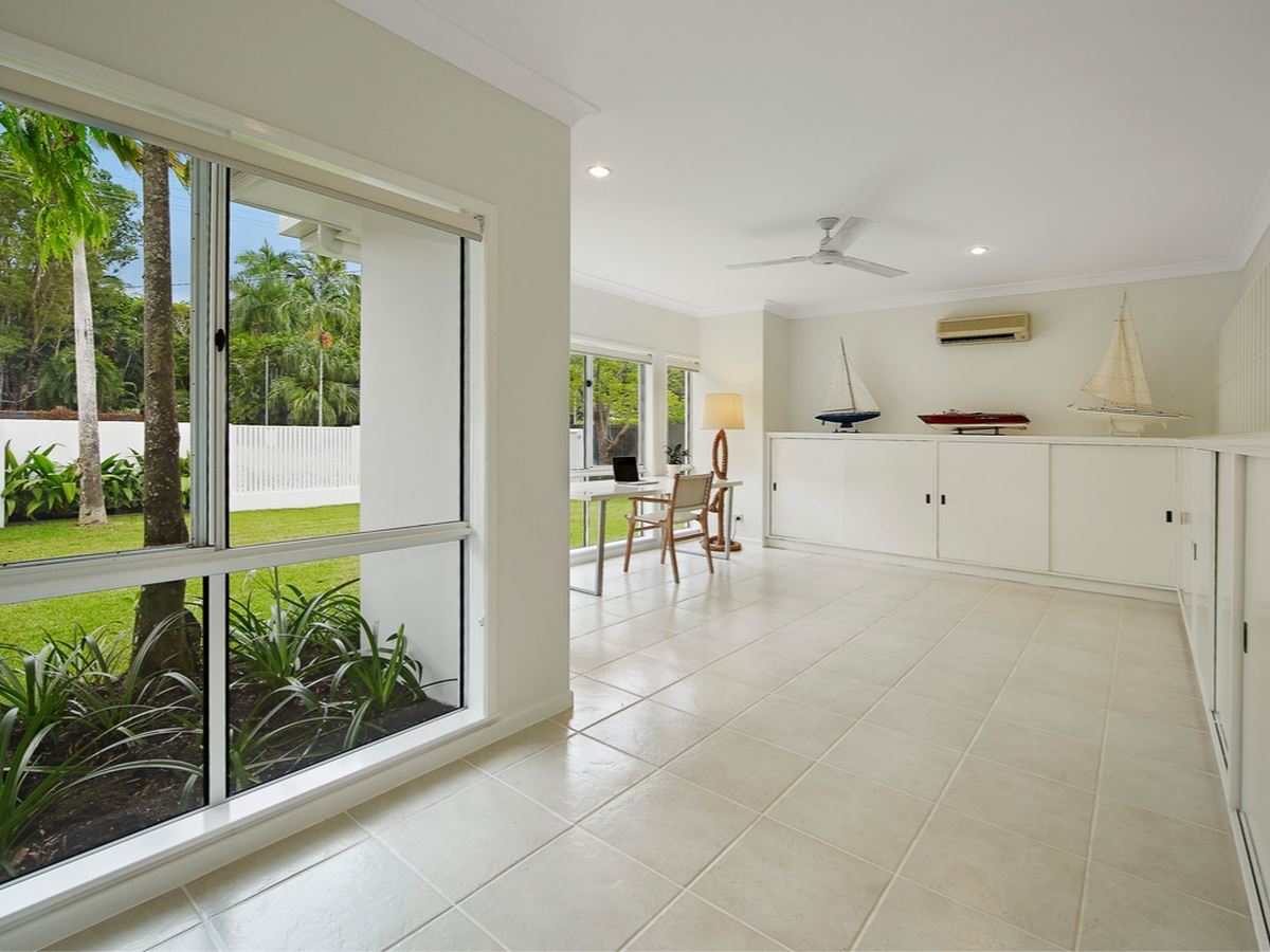 Property Sale at 52 Kewarra Street, Kewarra Beach QLD, 4879 Quaid